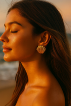Ondes Dorées – Boucles Coquillage Torsadé en Acier Inox 18K